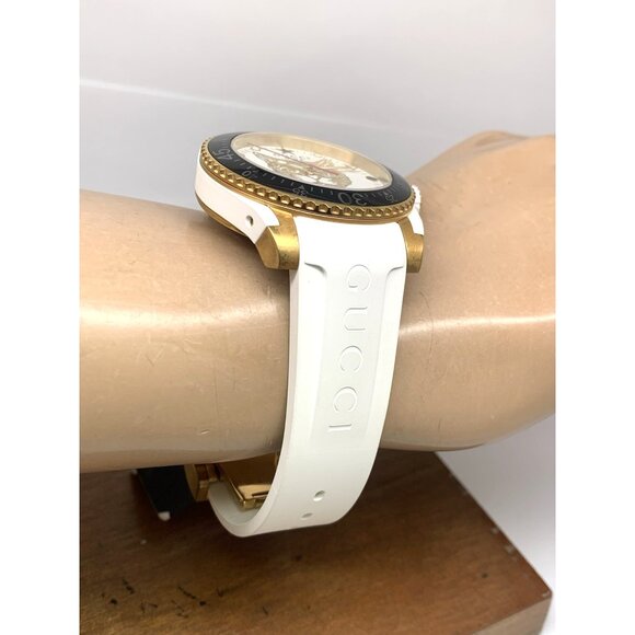 GUCCI Men's Watch YA136322 Dive Cat Swiss Quartz Gold White Rubber Strap 40mm - Picture 11 of 13